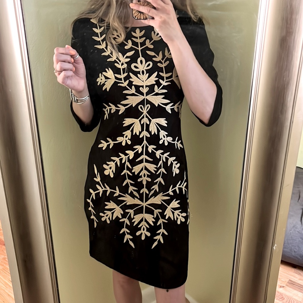 Embroidered Black and Cream, Mid-length sleeve, Knee length Dress, Size Small